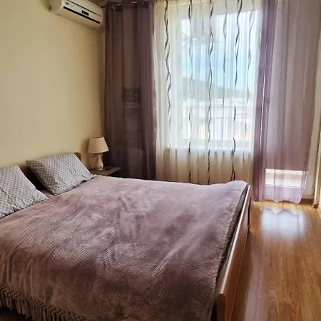 شقة Sea View With Balcony Imperial Club سفيتي فلاس
