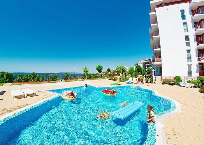 Sea View Apartment With Balcony Imperial Fort Club سفيتي فلاس